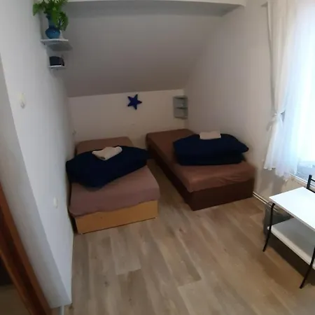 Apartman U Zvonicky 45 Srch ホームステイ *