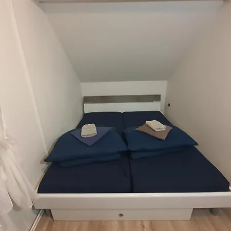 Apartman U Zvonicky 45 Srch *